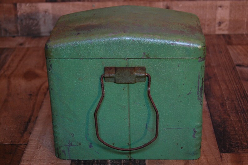 Vintage Sears Electric Fence, vintage farmhouse green electric fence, vintage home decor, ranch house decor, 1940's farmhouse Free Shipping image 7