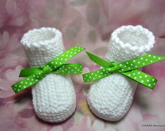 Unisex baby booties/knitted baby booties/photo prop booties/baby boots/ baby slippers/christening booties/baby shower gift/Ugg booties