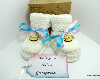 Pregnancy Announcement Grandparents, Baby Reveal,Pregnancy Box, Surprise Gift Box,Baby Booties, Grandparent Baby reveal, Baby Ugg boots