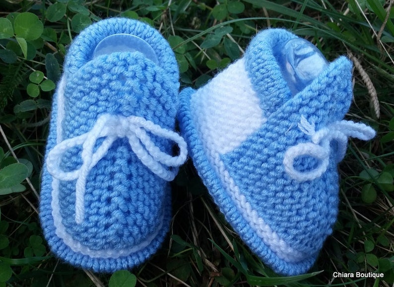 botines de niño bebé, regalo de niño bebé, zapatillas de bebé tejidas, botines de bebé, botines de phpto prop imagen 1