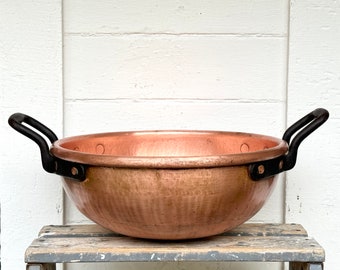 copper candy kettle ~ 15" antique dovetailed copper kettle ~ 1800s copper candy making cauldron ~ dovetailed copper ~ clean & ready to use