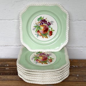 Juego de 11 platos de fruta Johnson Bros ~ juego raro completamente verde ~ platos para ensalada o almuerzo ~ Diseño de frutas de California ~ Johnson Brothers