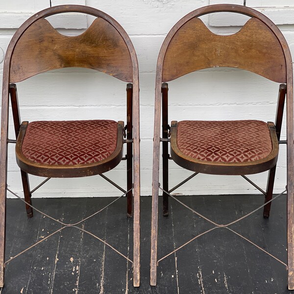 2 antique wood folding chairs ~ Solid Kumfort by Louis Rastetter & Sons~ matching pair in original finish ~ bentwood folding chairs 1920-40s