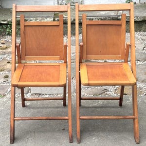 Drevounia Chair - Etsy