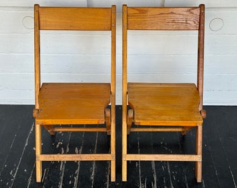 2 oak folding chairs ~ Snyder Chair Co ~ wood folding chairs ~ authentic worn wooden folding chairs ~ vintage folding chairs ~ A