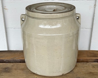 crock with lid ~ antique stoneware crock ~ vintage storage crock ~ antique crock with lid & probably missing bail handle ~farmhouse antiques