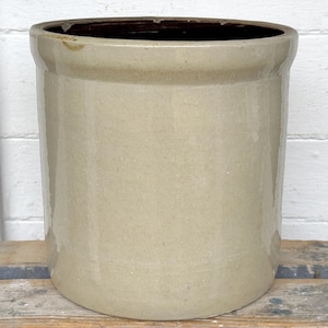 antique crock ~ 2 gallon crock ~ 1800s salt glazed crock ~ antique picking crock ~ stoneware crock ~ primitive antiques ~ farmhouse antiques