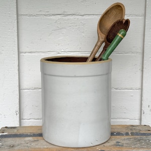 crock ~ 7&quot; crock ~ vintage Burley stoneware crocks ~ utensil crock ~ vintage crocks ~ pickling crock ~  butter crocks ~ vintage farmhouse