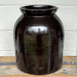 antique crock ~ rare E.H. Merrill crock from Ohio ~ dating 1888-1900 ~ stoneware crock in Albany slip glaze ~ handmade ~ farmhouse antiques