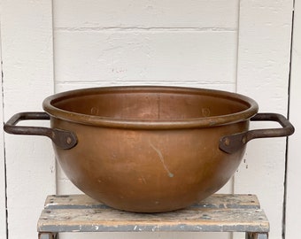 copper candy kettle ~ 16" antique dovetailed copper kettle ~ 1800s copper candy making cauldron ~ dovetailed copper ~ original & authentic