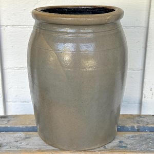 antique crock ~ 2 gallon salt glazed crock ~ handmade early piece ~ bespoke stoneware crock ~ pickling crock ~ farmhouse antiques