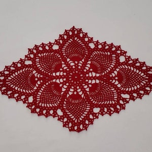 Crocheted vintage style oval pineapple doily Red