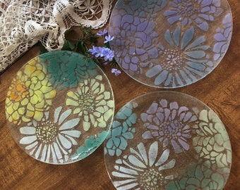 Ramo Pastel Almuerzo Platos Juego de tres, Postre, Té y Brunch Platos Florales