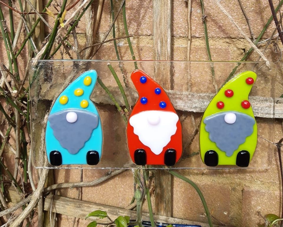 Gnome Garden Plaque Made From Hand Cut Glass Cheeky Gnomes Etsy