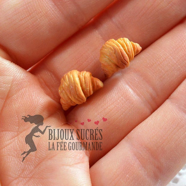 Pair of earrings in the shape of miniature French croissants, imitation of gourmet pastries, realistic miniature food