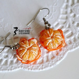 Miniature clementine earrings hand-modeled in polymer clay - Realistic fruit jewelry - Food jewelry - Orange fruits