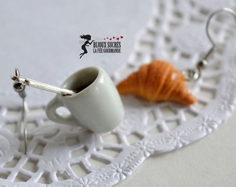 Boucles d'oreilles tasse de café noir avec sa cuillère et petite croissant français, boucles d'oreilles originales pour amateur de café