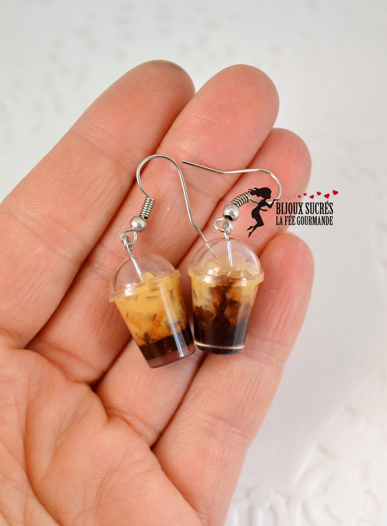 Boucles d'oreilles café glacé infusé de lait, bijoux originaux de nourriture miniature tasse de café glacé, idée cadeau pour amateur de café image 9