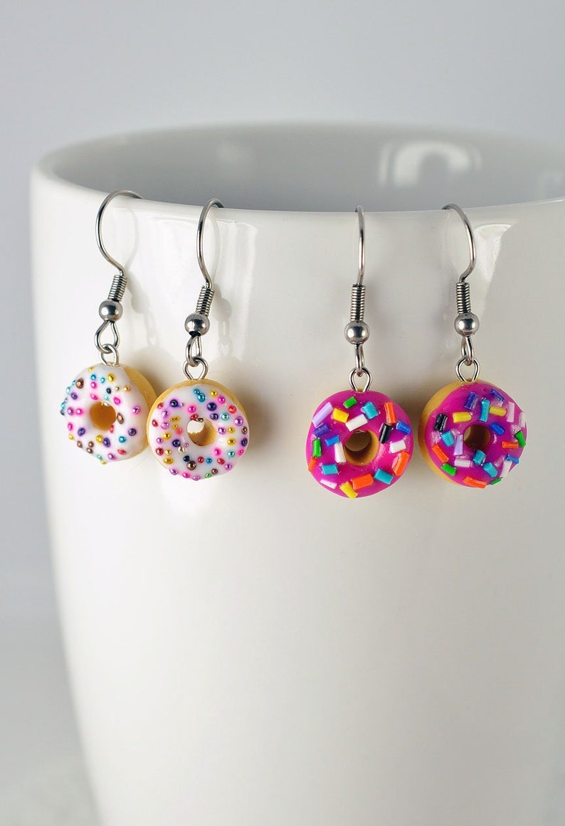 Gourmet donut earrings Dangling earrings in the shape of miniature donuts Gourmet gift idea Pastry image 7