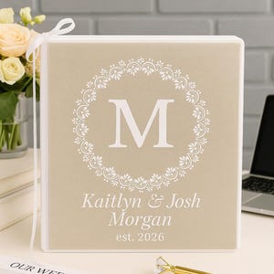 Custom Wedding Planner, Personalized Wedding Planner Book, Wedding Planner Binder, DIY Wedding Planner, Engagement Gift, Monogrammed Cover