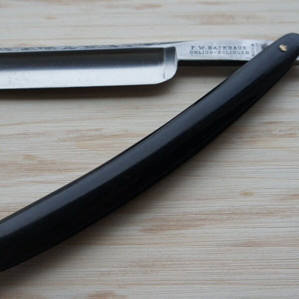 Straight Razor -  F.W Backhaus Ohligs-Solingen - Germany - Shave Ready