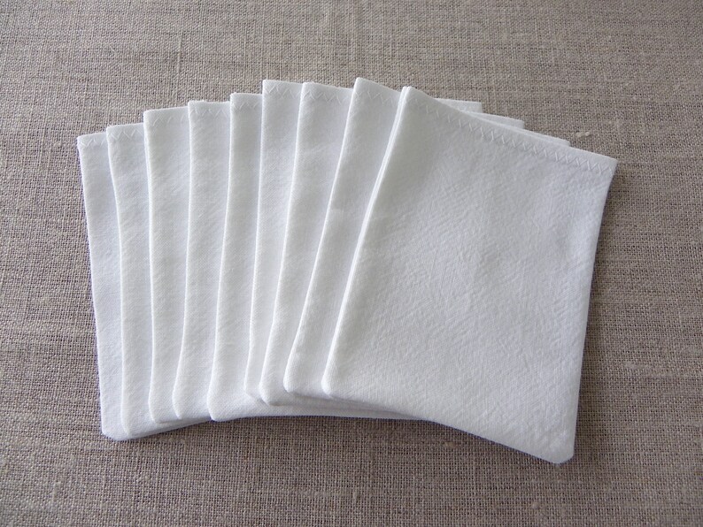 10 sachet pochon ballotin petit sac dragées BLANC baptême communion coton linge ancien tissu upcyclé ficelles et croix vendues séparément 10 sachets seuls