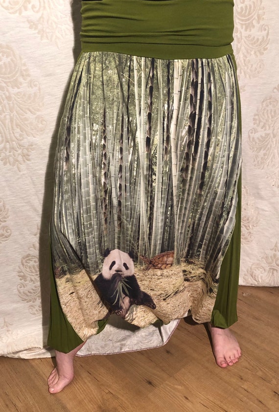 Offer!!! Green harem pants of cotton and viscose with digital print of Panda bear and turtle between bamboo. From 65,-to 50,-euro