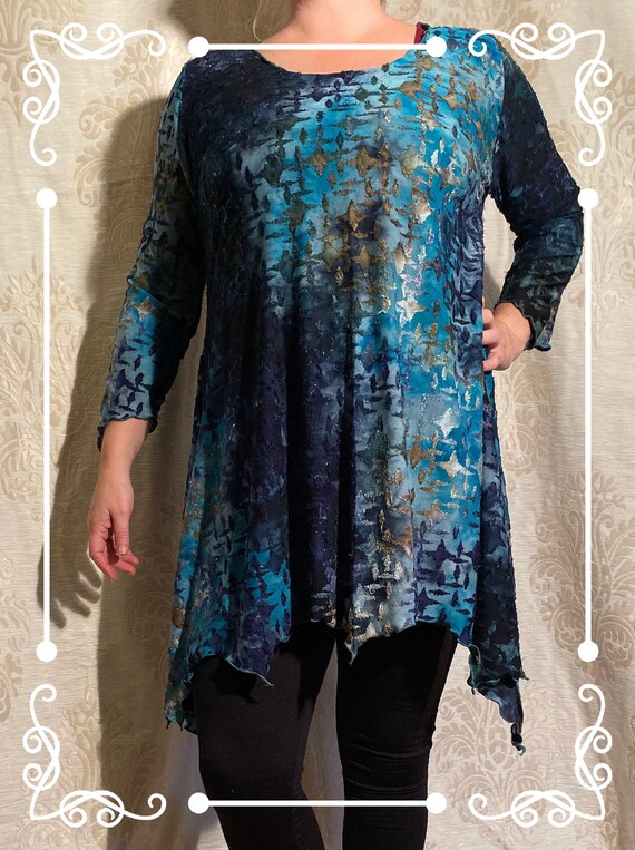 Beautiful tie-dye top from Ausbrenner.