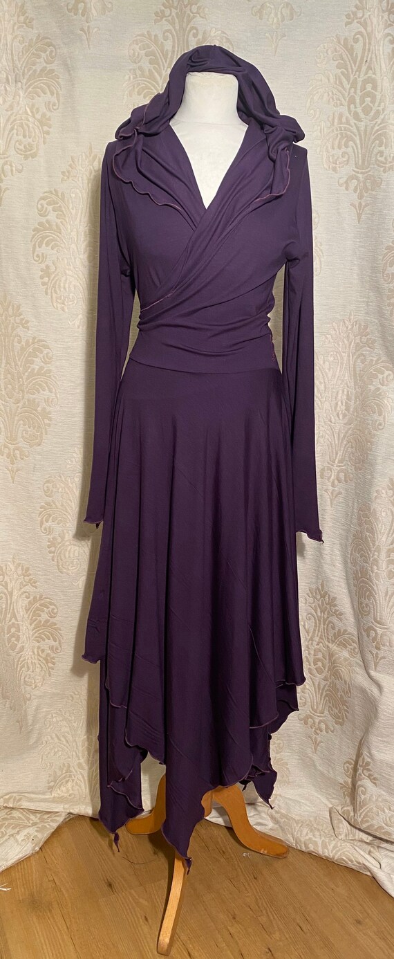 Beautiful wrap dress with hoodie, dark green.