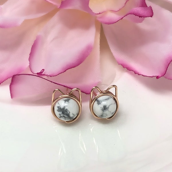 Leona Earrings. Dainty Cat Stud Earrings / Gold, Silver, Rose Gold Cat Earrings / Silver, Gold, Rose Gold Howlite Earrings / Howlite Jewelry