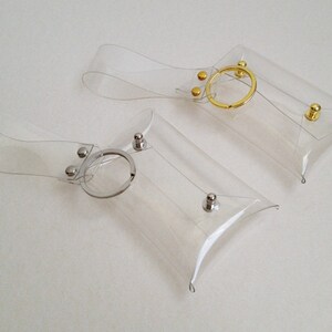A Set of Card holder and Key Chain,Credit Card holder key,ID Card holder,Clear card holder,Key Fob,Key Chain:1 Pc card holder+1 Pc key chain