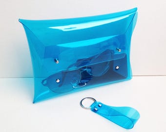 Blue Clear Vinyl Clutch: Transparent Casual Purse (Medium Size)