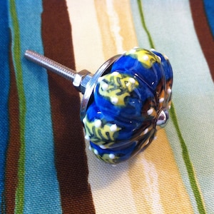 Artisian Glass Knobs With Hardware to Install , Update a Cabinet or Your Latest DIY Project