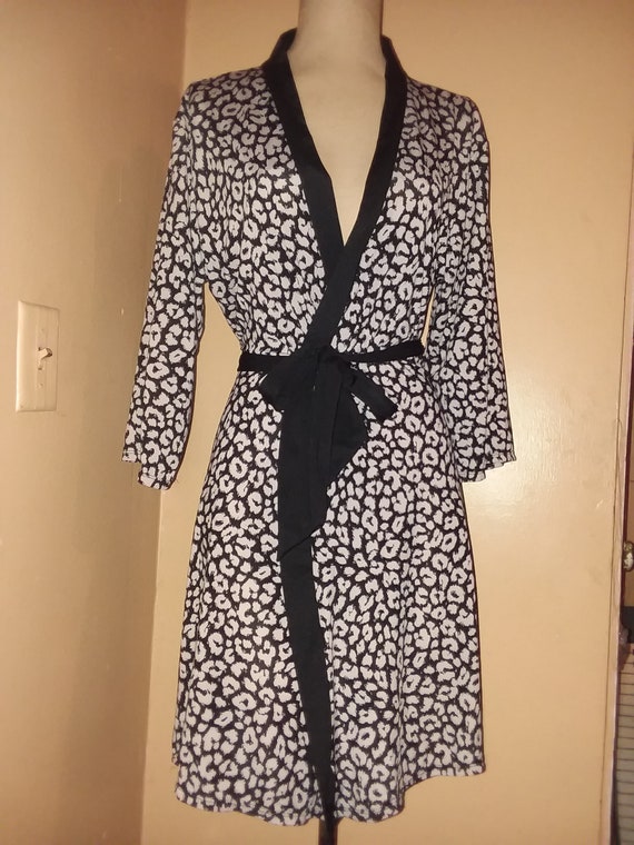 VINTAGE Marilyn Monroe Robe INTIMATE APPAREL