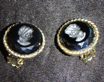 vintage black Intaglio Cameo Earrings Cut Hematite Glass gold tone  clip on