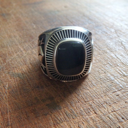 Vintage sterling silver onyx CHRYSTLER automotive 3 year service professional association ring shops size 9
