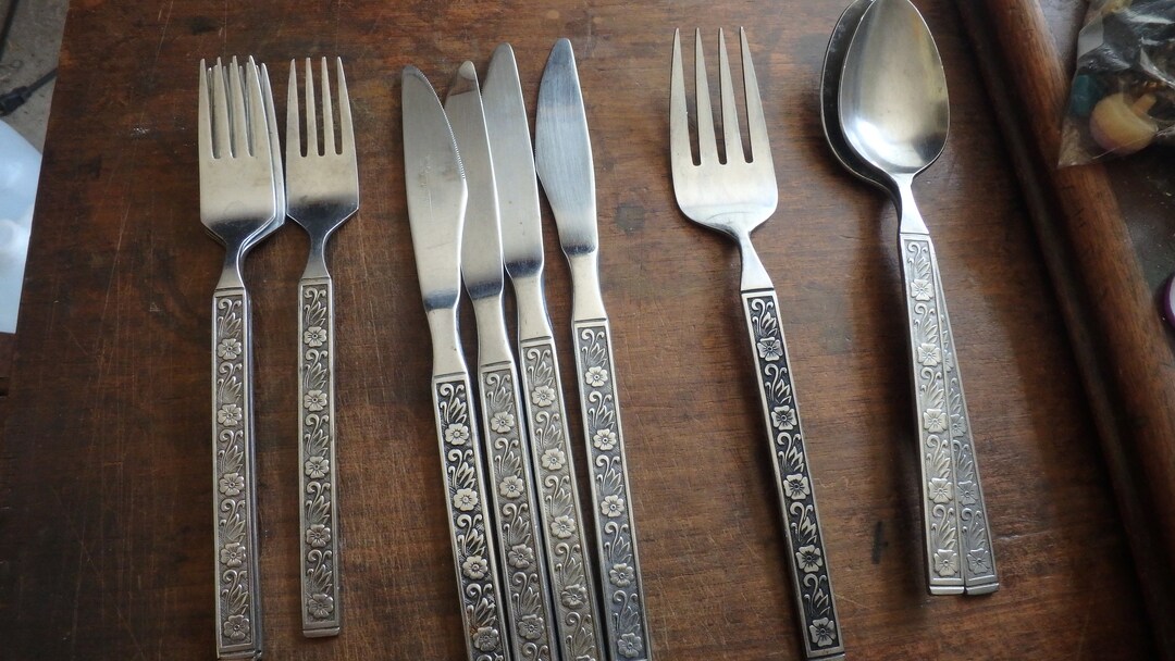 Gold Standard Japan Stainless Steel Flatware – Night Blossom Pattern – Choose Your Piece (Used)
