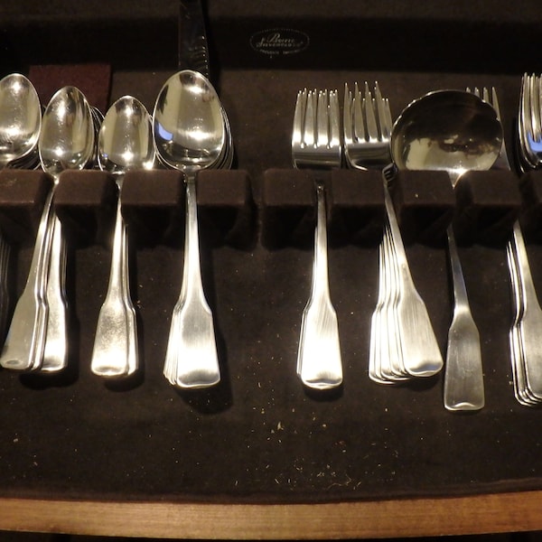 American Colonial (Stainless) by ONEIDA SILVER your choice fork knife spoon serving pieces