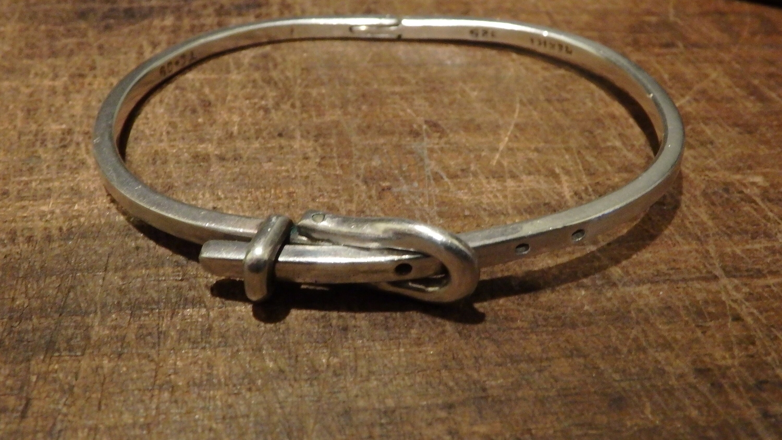 Pre-Owned Gucci Enamel Belt Bracelet, Sterling Silver | Sterling Silver  Jewelry Stores Long Island – Fortunoff Fine Jewelry