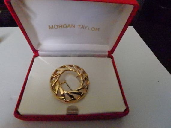 vintage morgan taylor  geometric circle brooch go… - image 2