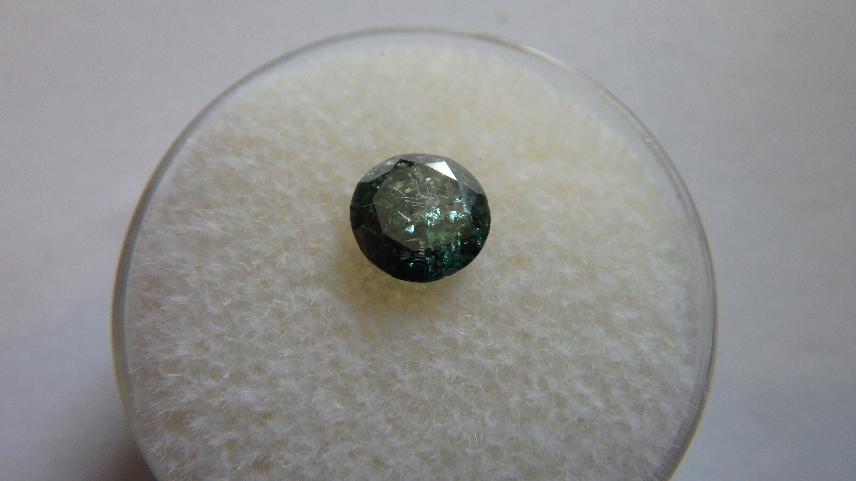 Irradiated diamonds for sale best sale