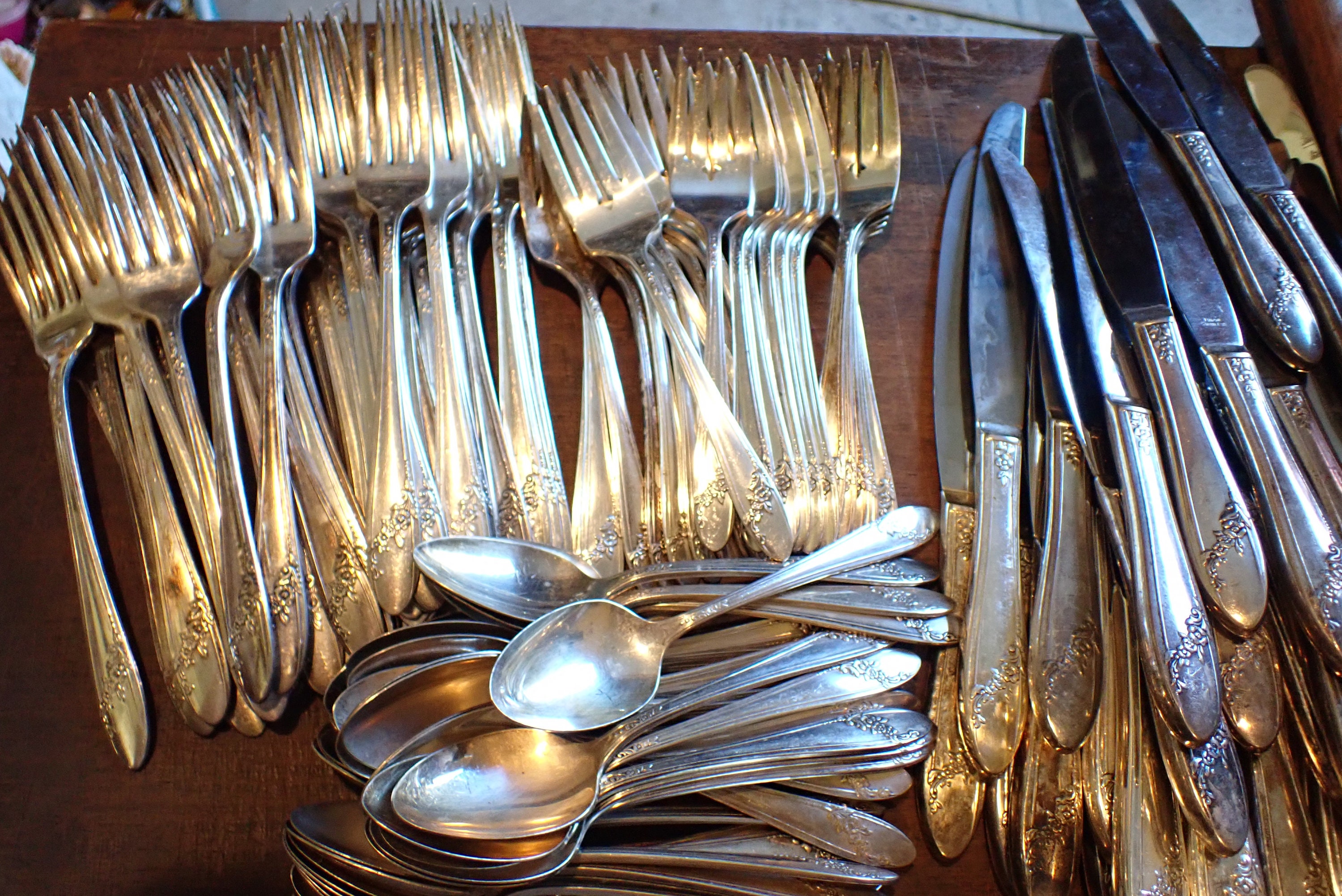 Oneida】 クイーンエリザベスⅡ ディナーセット 5名用25本組