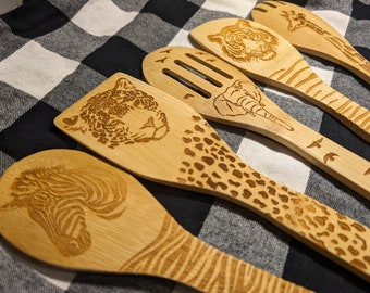 Safari Animal Utensil set, 12" Engraved Bamboo Utensils