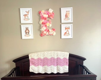 Crochet Ripple Baby Blanket | Pink and White Crochet Baby Blanket | 32x35 | Chunky Baby Blanket