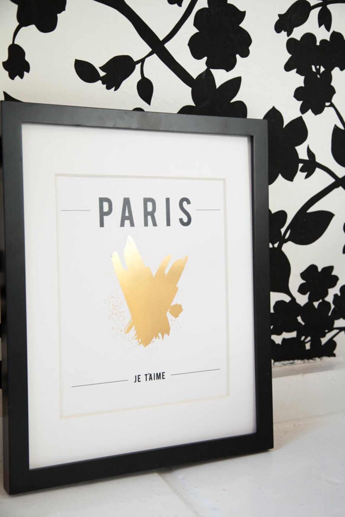 CUSHiON - GRAND- JE T'AiME GOLD FOiL ON COCONUT