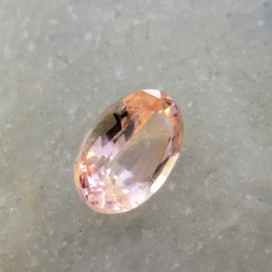 Peach champagne  sapphire natural,mined in Srilanka.