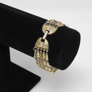 Vintage 1980s Sarah Coventry Gold Multichain Bracelet - Fashionable - Gotta Have It - Fun - Stylish - Uniquely You