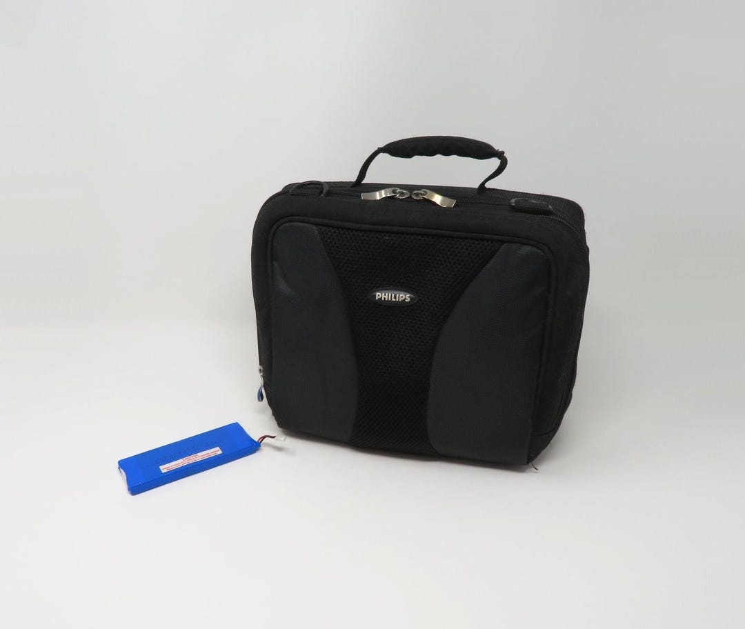 Vintage 2000s Audiovox PVS33116 Portable DVD Player Battery and Philips ...