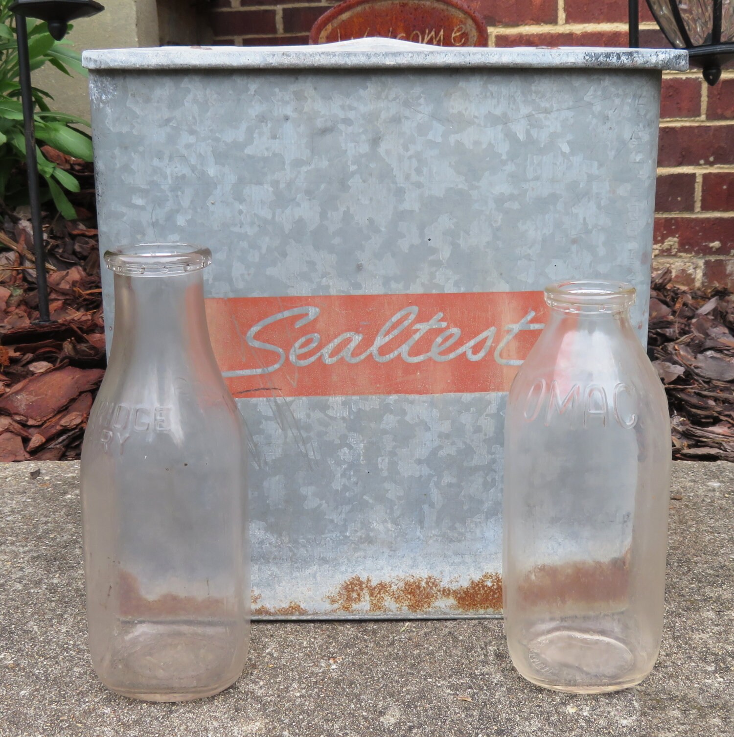 Vintage 1940s to 1950s Glass Milk Bottles, Maryland Farmhouse