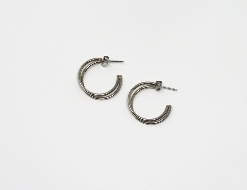 Vintage 1980s Polished Silver Tone Post Hoop Earrings Minimalist Jewelry image 1